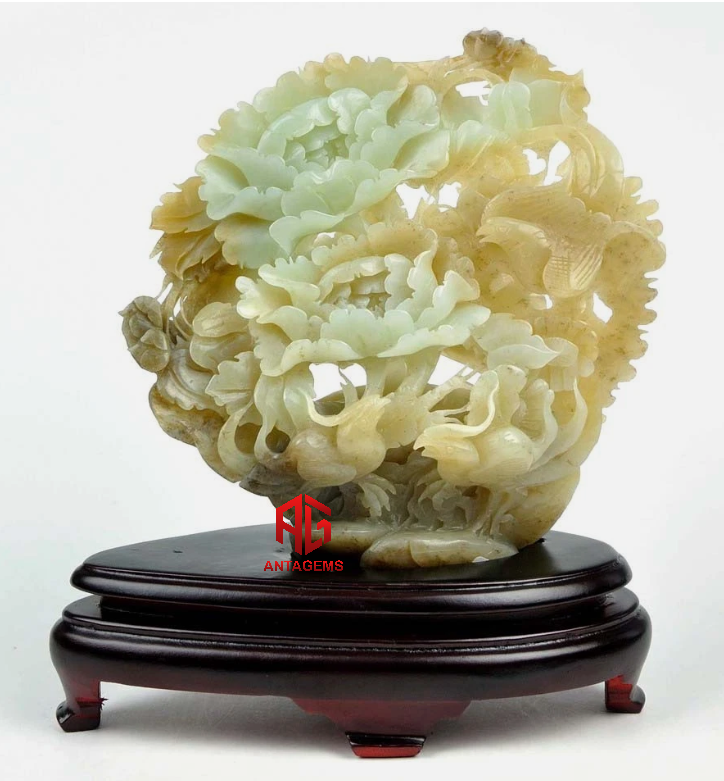 tác phẩm hoa và chim mua đá phong thủy ở hà nội antagems